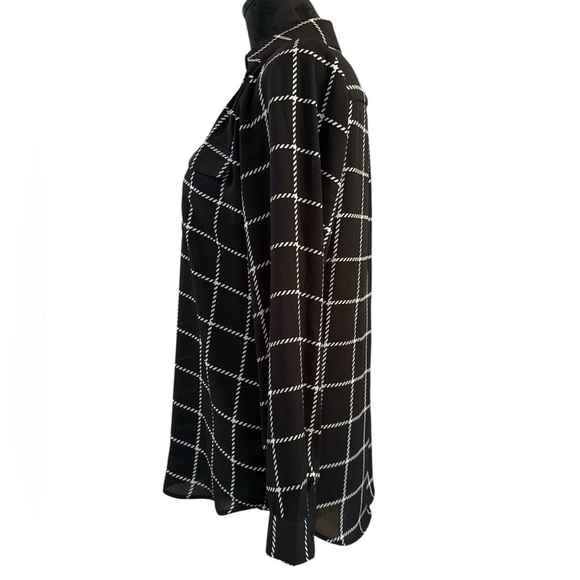 Ann Taylor Factory Petite Black & White Rope Grid Print Button Down Blouse SP - Picture 7 of 9